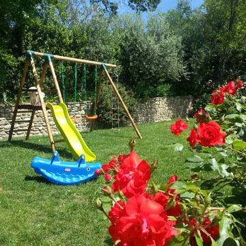 giardino spazio giochi